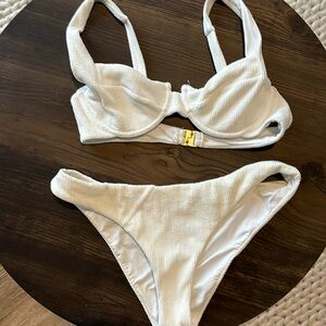 Vetchy white bikini